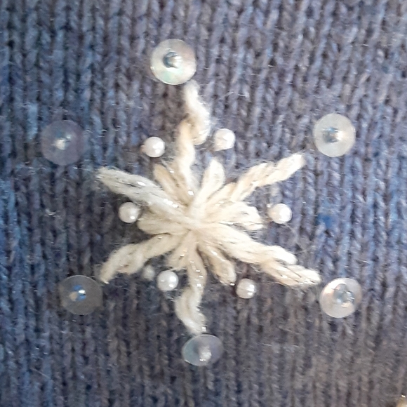 Snowflake Full Zip Cardigan, Sz Large, Blue - Picture 7 of 8